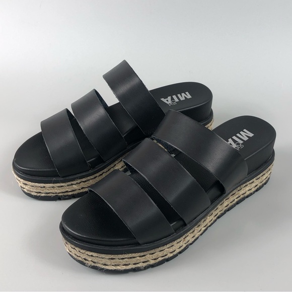 MIA Shoes Mia Girl Elda Womens Casual Black Sandals Size 65 Poshmark